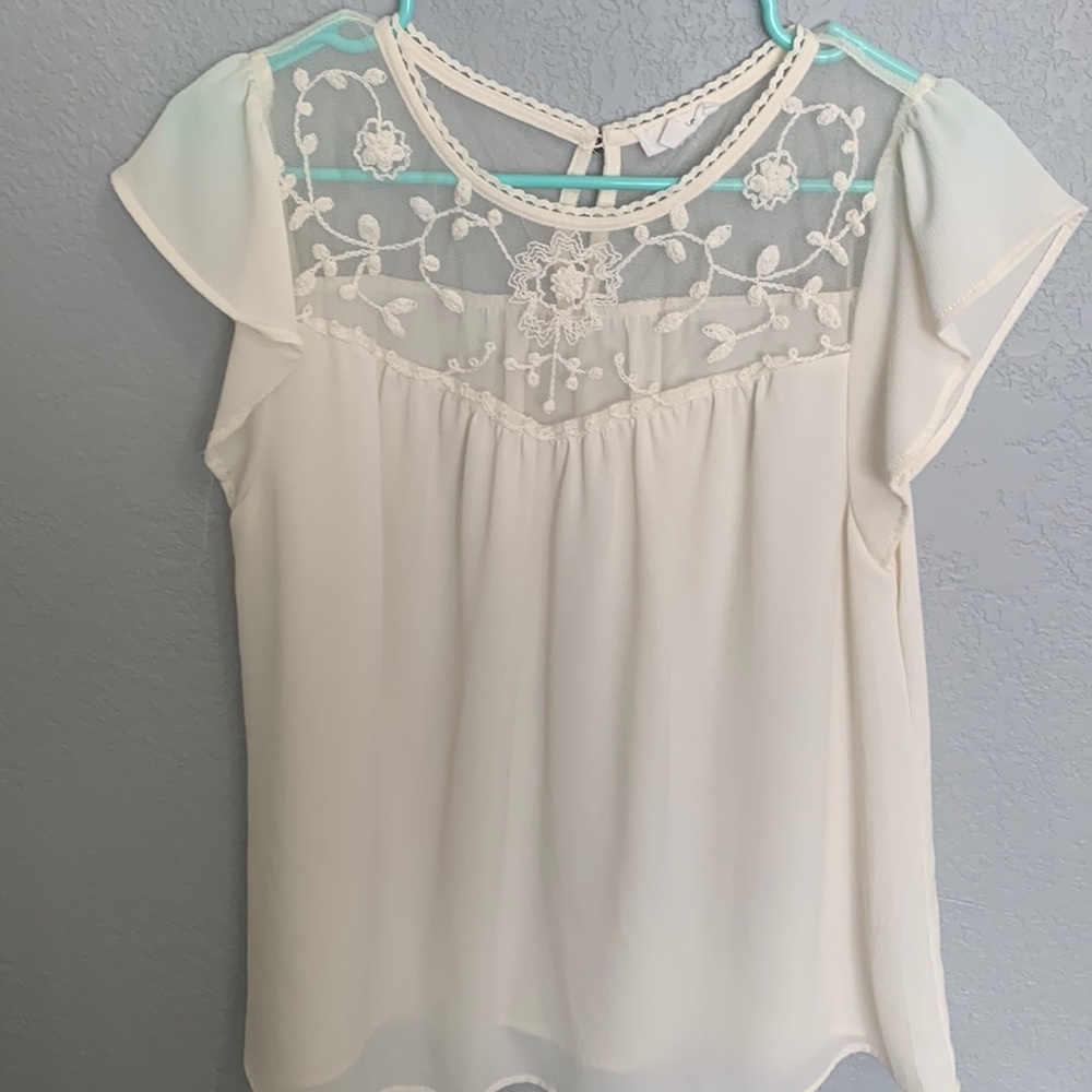 White/cream blouse with beautiful lace details